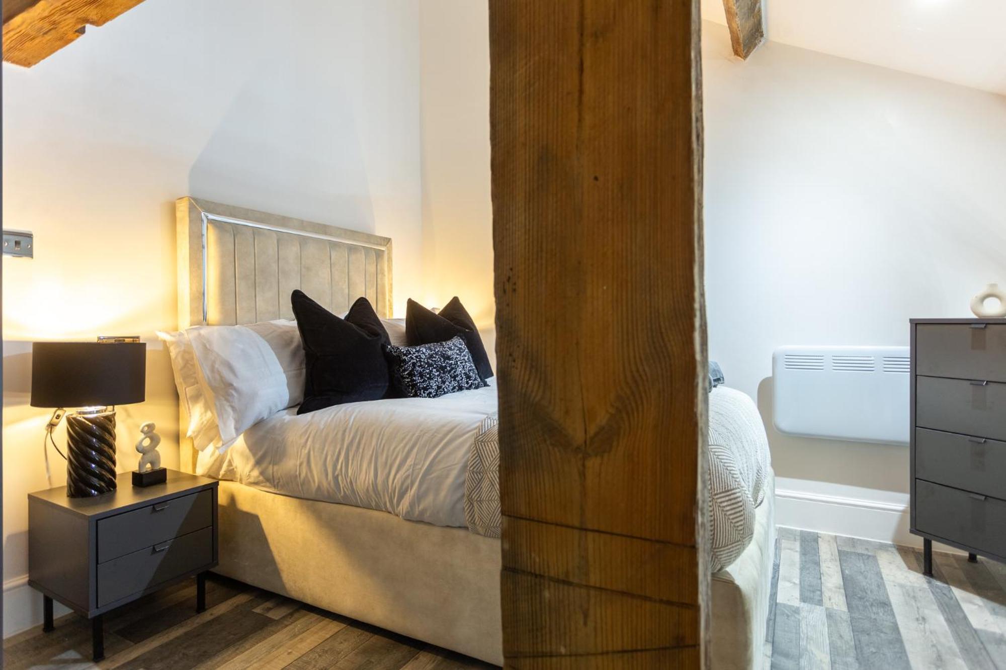 Bradford Luxury Central Apartment Bagian luar foto